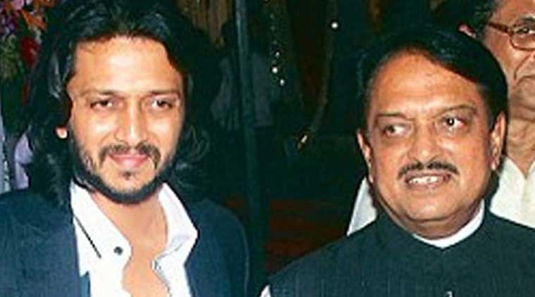 riteish-deshmukh-father