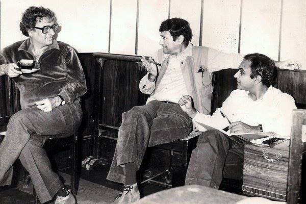 Vijay-Anand-and-Dev-Anand-with-Amit-Khanna