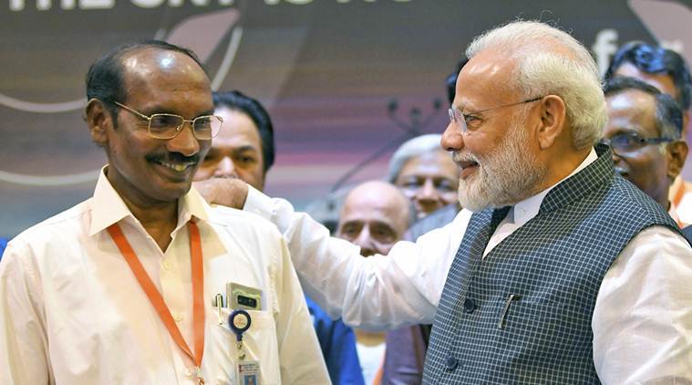 PM Narendra Modi Hug K. Sivan in ISRO