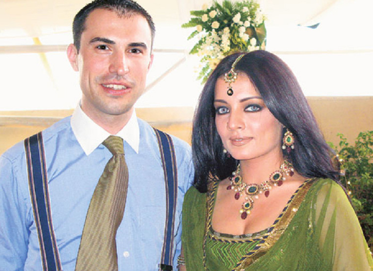 Actress-Celina-Jaitly-With-Husband