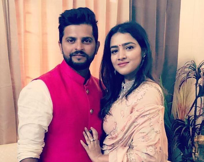 Suresh-Raina-with-Wife-Priyanka