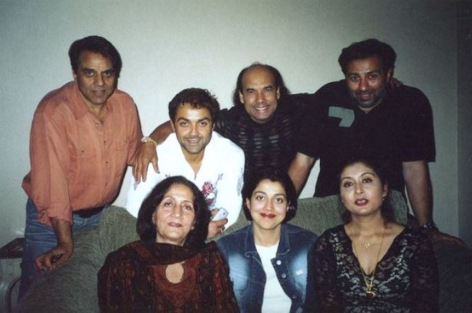 Dharmendra-Family