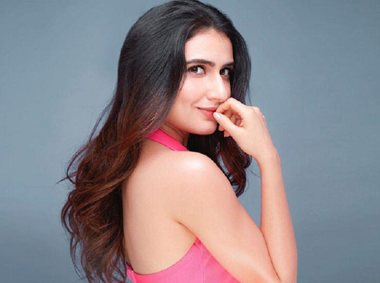Fatima-Sana-Shaikh-Biography