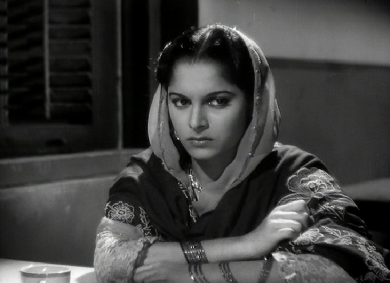 Actress-Waheeda-Rehman-