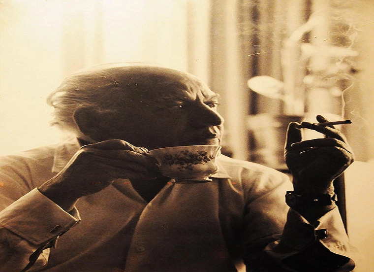 Faiz-Ahmad-Faiz-Biography