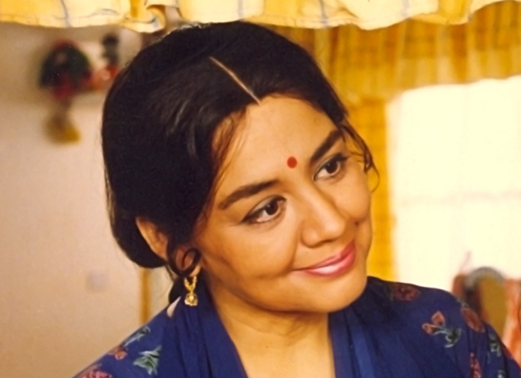Actress-Farida-Jalal-