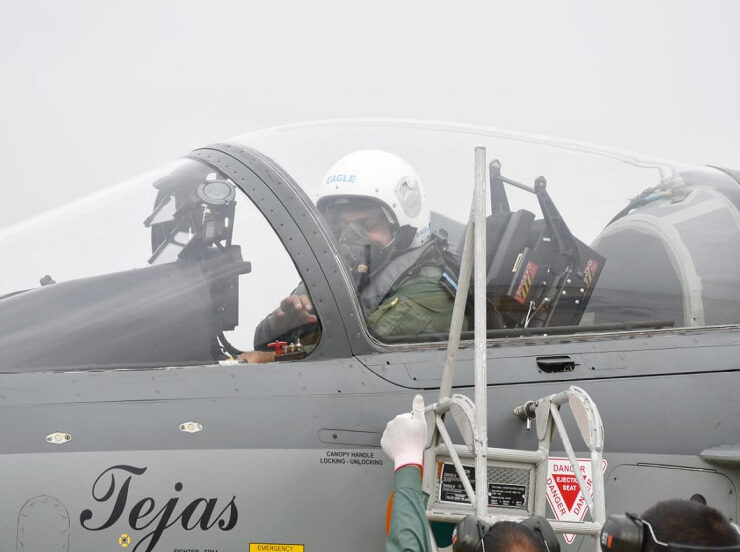 IAF-Chief-RKS-Bhadauria-Flew-Tejas