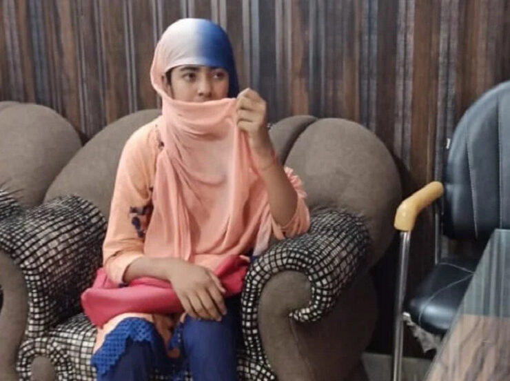 Anamika-Shukla-Teacher-