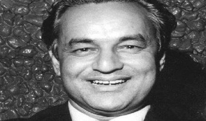 Singer-Mukesh- Biography