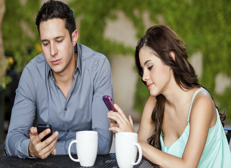 Social-Media-Habits-