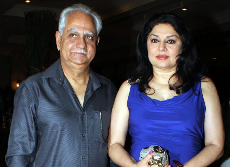 Ramesh-Sippy-with-Wife-Kiran