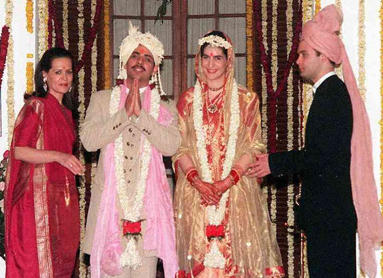 Priyanka-Gandhi-Robert-Vadra