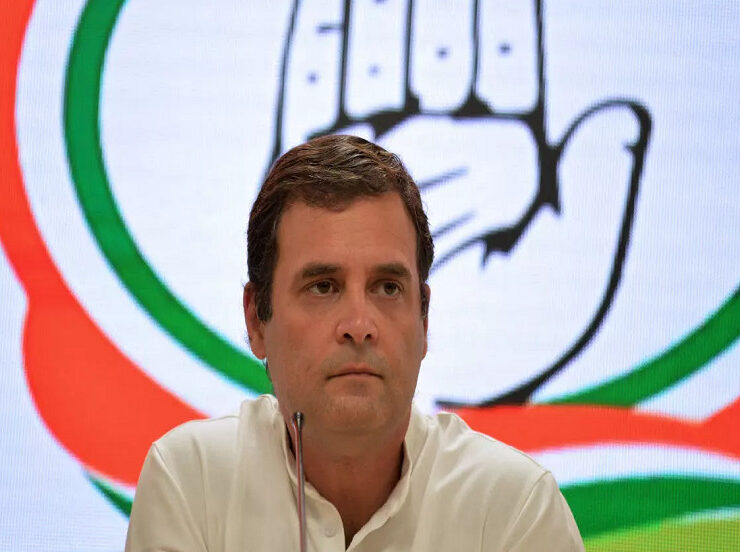 Wayanad-Congress-Resign