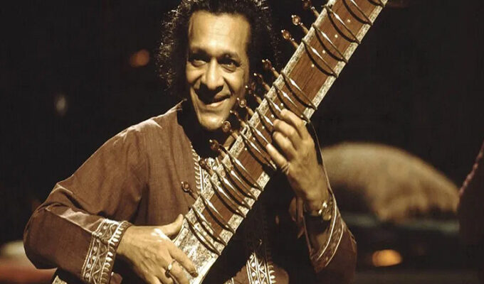 Pandit-Ravi-Shankar-Bio