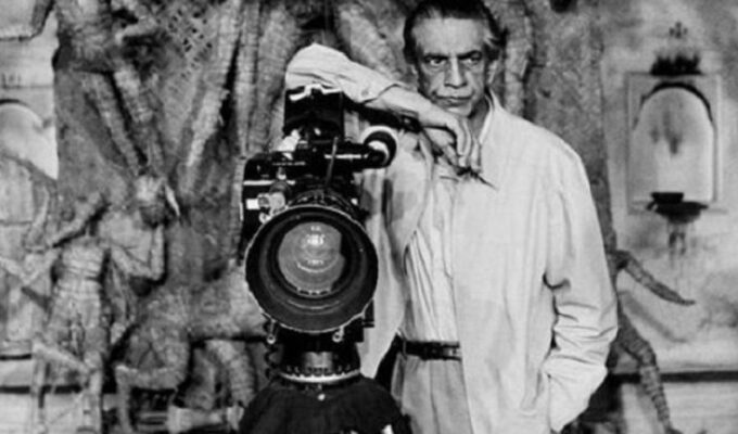 Satyajit-Ray-Biography