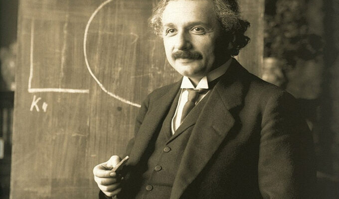 Albert-Einstein-biography