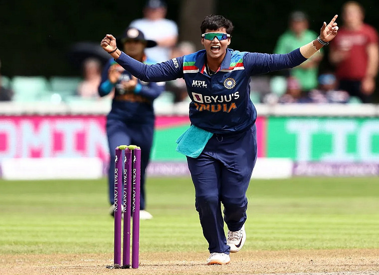 Cricketer-Deepti-Sharma-0