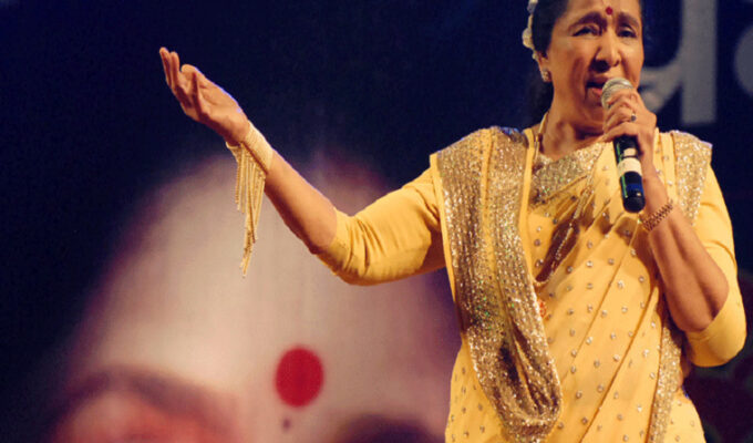 Asha-Bhosle-Bio