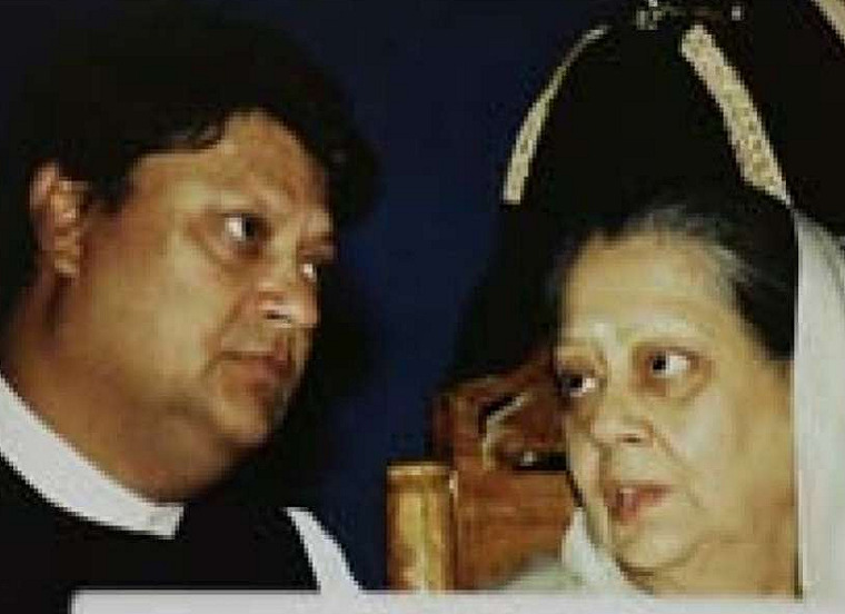 Vijaya-Raje-with-Madhav-Rao