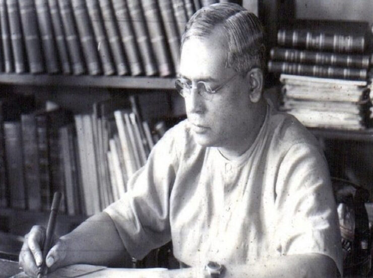 Dr.-R-C-Majumdar-Biography