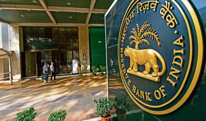 RBI-Fine-on-Mobikwik-Spice-Money