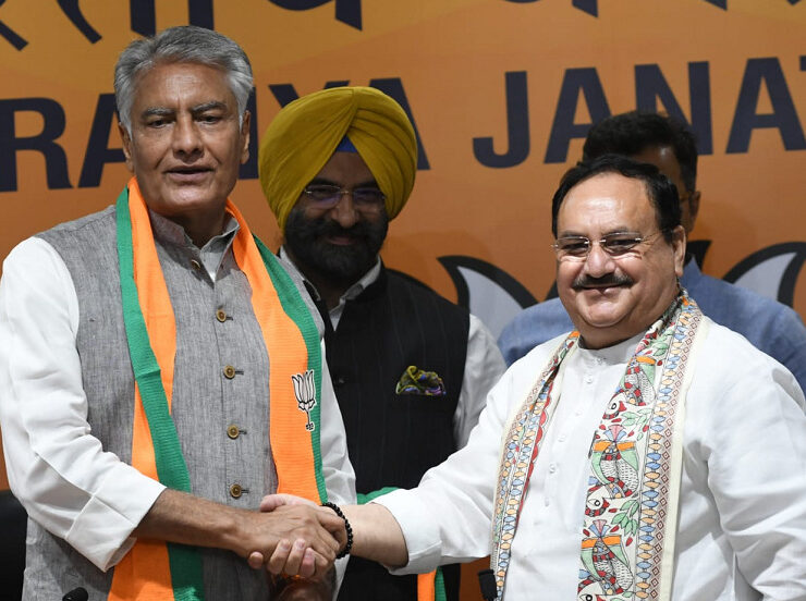 Sunil-Jakhar-Joins-BJP